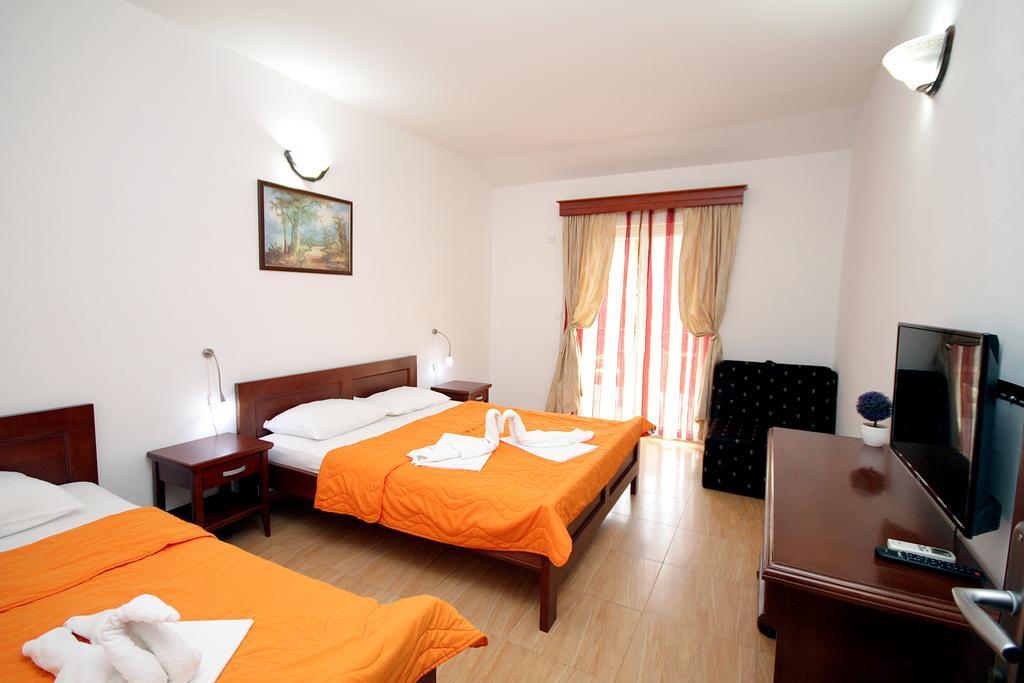 Apartmani More Sveti Stefan Exterior foto